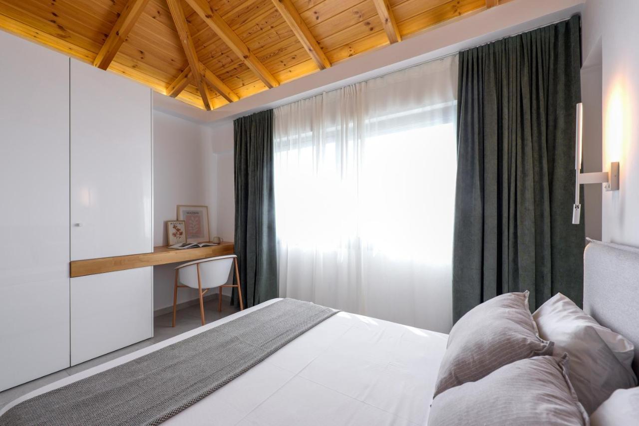 Lithos Retreat 2 Apartment Kalamata Ngoại thất bức ảnh