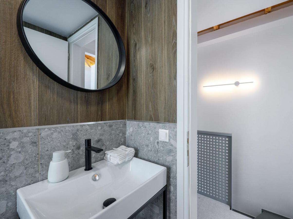 Lithos Retreat 2 Apartment Kalamata Ngoại thất bức ảnh