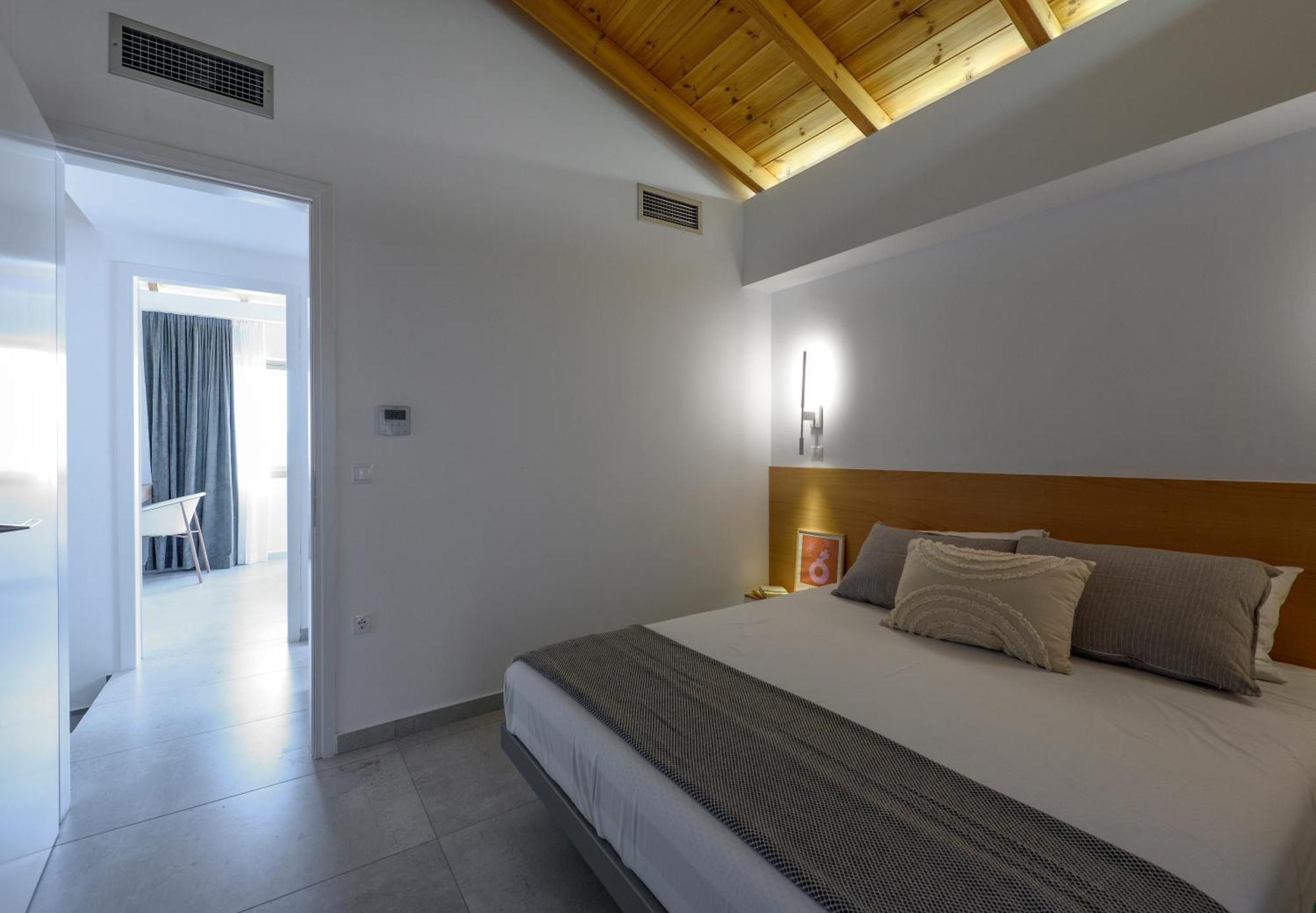 Lithos Retreat 2 Apartment Kalamata Ngoại thất bức ảnh